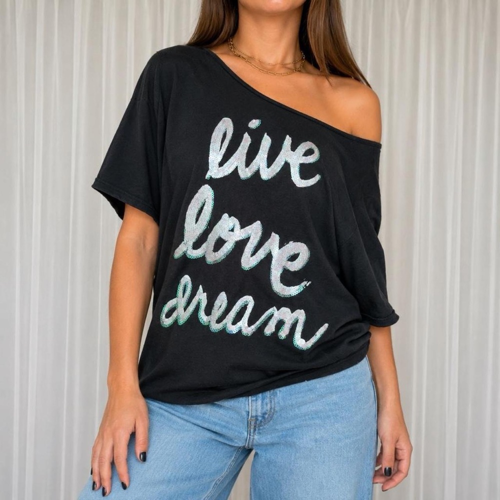 Aeropostale Black Off-Shoulder 'Live Love Dream' Graphic Tee